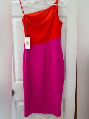 BNWT vibrant colour block 
wedding guest semi-formal dress